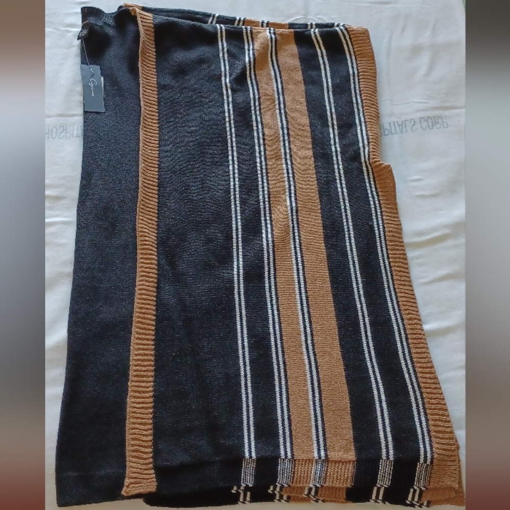 Cejon Black & Brown Striped Poncho OneSizeFitsAll NWT - Picture 3 of 6